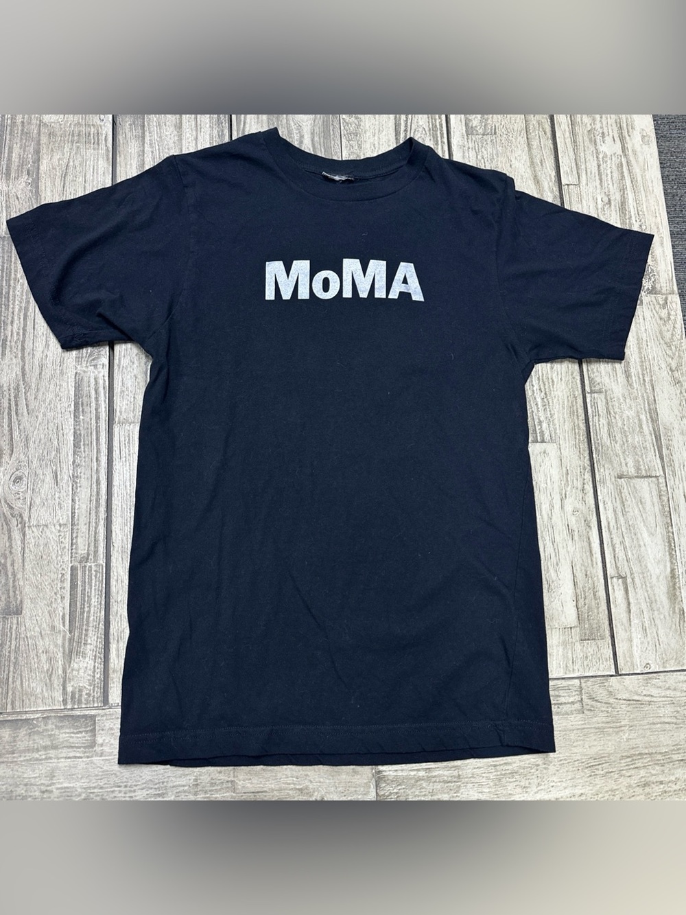 Moma Museum of Modern Art t-shirt Black No Size Tag seam to be a small
